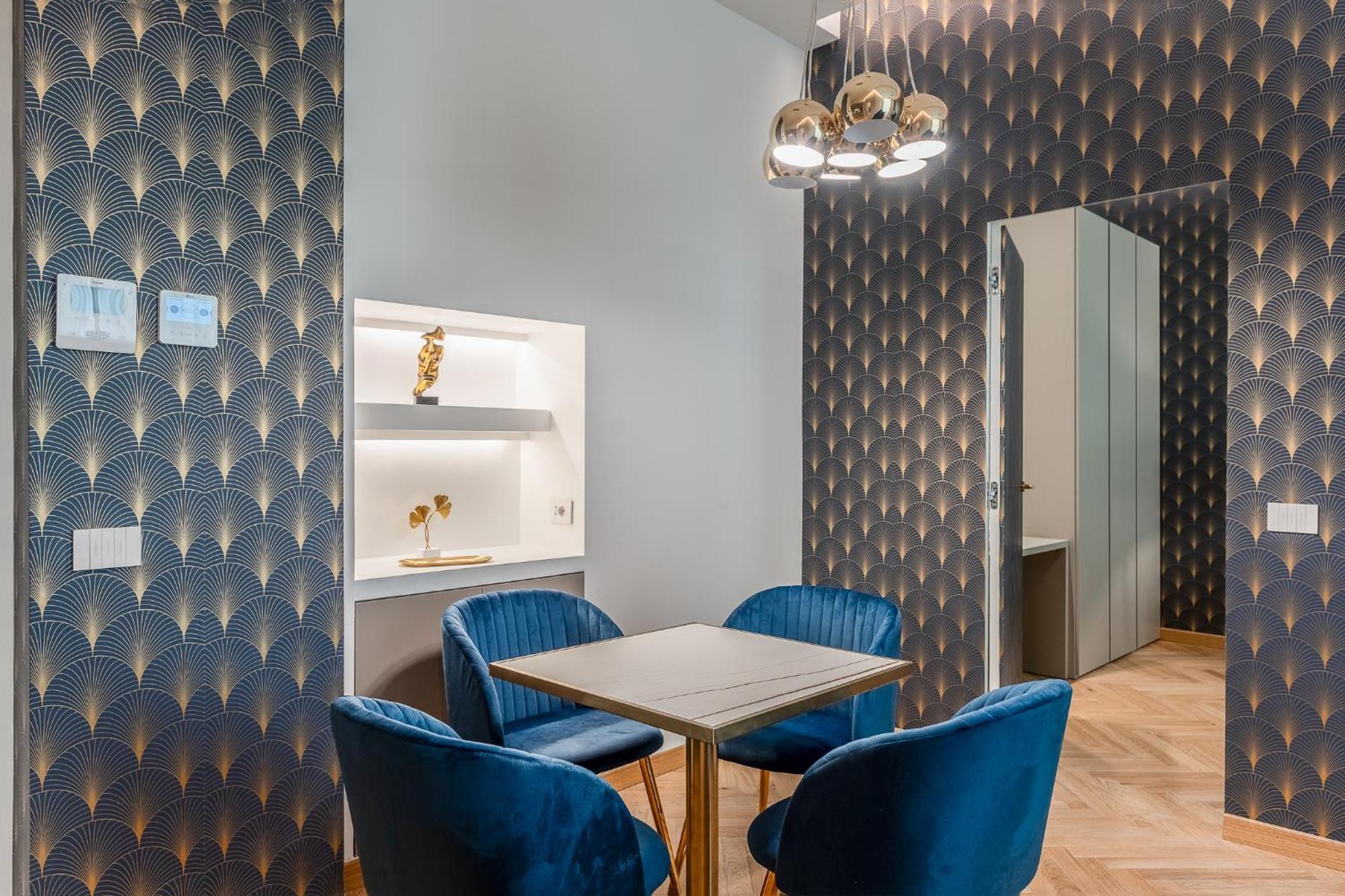 Luxury Apartment - Near Stazione Centrale Milaan Buitenkant foto